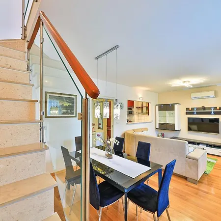 Toni Apartment Split