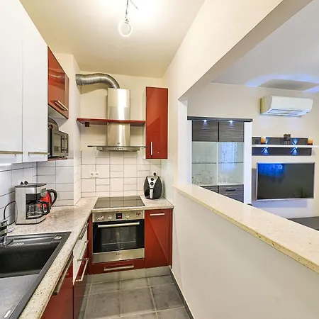 Toni Apartment Split